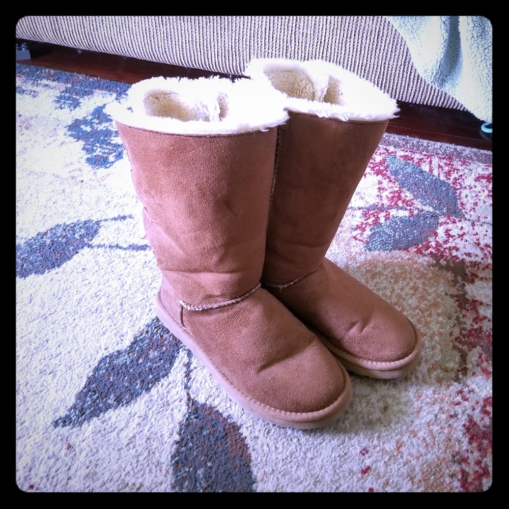 Australia uggs size 7